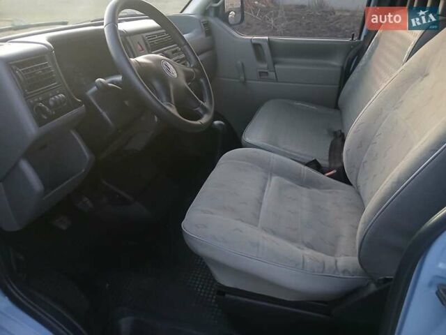 Синий Фольксваген Transporter, объемом двигателя 2.46 л и пробегом 329 тыс. км за 4800 $, фото 17 на Automoto.ua
