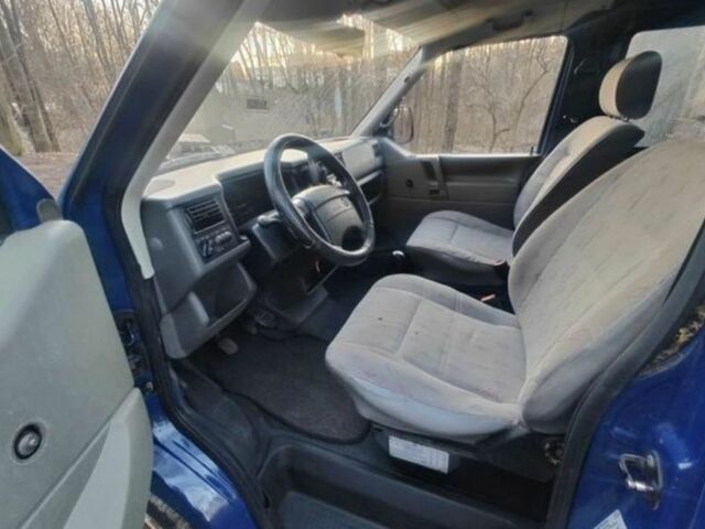 Синий Фольксваген Transporter, объемом двигателя 0 л и пробегом 200 тыс. км за 3300 $, фото 7 на Automoto.ua