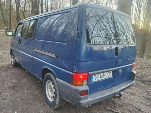 Синий Фольксваген Transporter, объемом двигателя 0 л и пробегом 200 тыс. км за 3300 $, фото 5 на Automoto.ua