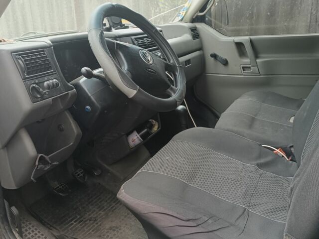 Синий Фольксваген Transporter, объемом двигателя 0 л и пробегом 1 тыс. км за 4100 $, фото 4 на Automoto.ua