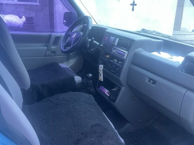 Синий Фольксваген Transporter, объемом двигателя 1.9 л и пробегом 693 тыс. км за 5900 $, фото 7 на Automoto.ua