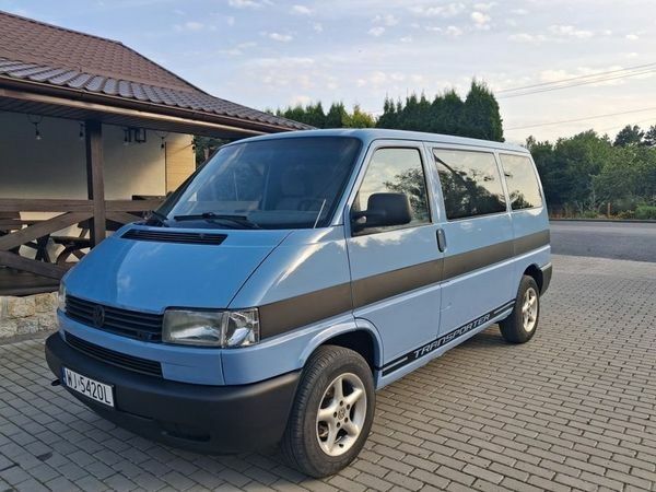 Синій Фольксваген Transporter, об'ємом двигуна 2.5 л та пробігом 280 тис. км за 70000 $, фото 5 на Automoto.ua