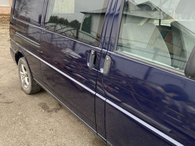 Синий Фольксваген Transporter, объемом двигателя 2.5 л и пробегом 285 тыс. км за 5750 $, фото 5 на Automoto.ua