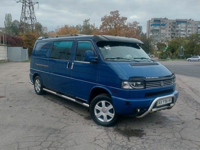Синий Фольксваген Transporter, объемом двигателя 2.5 л и пробегом 410 тыс. км за 8500 $, фото 3 на Automoto.ua