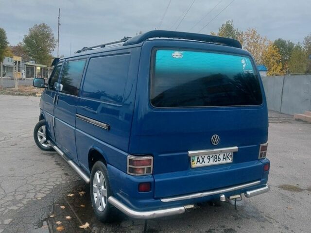 Синий Фольксваген Transporter, объемом двигателя 2.5 л и пробегом 410 тыс. км за 8500 $, фото 6 на Automoto.ua