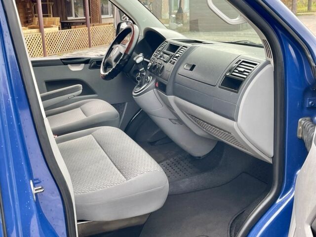 Синий Фольксваген Transporter, объемом двигателя 2.5 л и пробегом 320 тыс. км за 5650 $, фото 11 на Automoto.ua