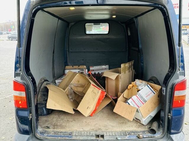 Синий Фольксваген Transporter, объемом двигателя 2.5 л и пробегом 300 тыс. км за 6125 $, фото 18 на Automoto.ua