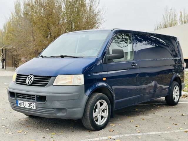 Синий Фольксваген Transporter, объемом двигателя 2.5 л и пробегом 300 тыс. км за 6125 $, фото 8 на Automoto.ua