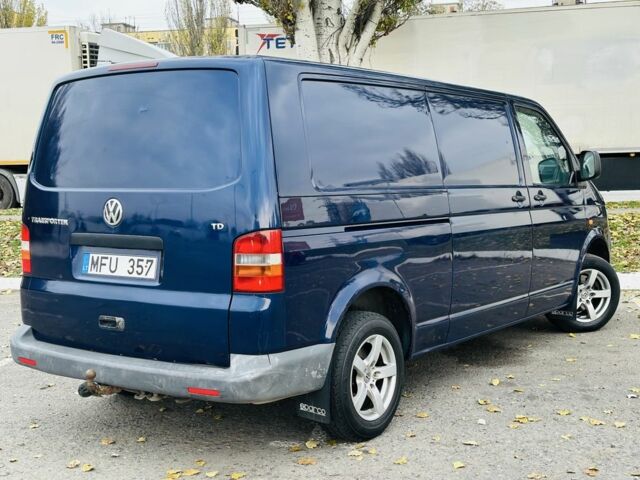 Синий Фольксваген Transporter, объемом двигателя 2.5 л и пробегом 300 тыс. км за 6125 $, фото 3 на Automoto.ua