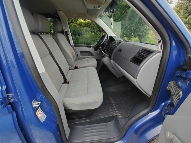 Синий Фольксваген Transporter, объемом двигателя 0 л и пробегом 500 тыс. км за 5732 $, фото 12 на Automoto.ua