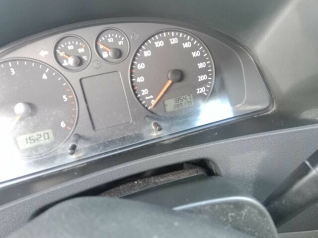 Синий Фольксваген Transporter, объемом двигателя 2.5 л и пробегом 289 тыс. км за 6407 $, фото 4 на Automoto.ua