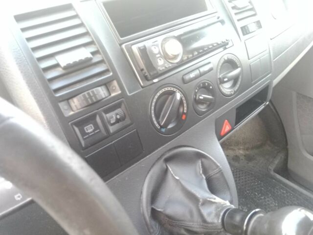 Синий Фольксваген Transporter, объемом двигателя 2.5 л и пробегом 289 тыс. км за 6407 $, фото 5 на Automoto.ua