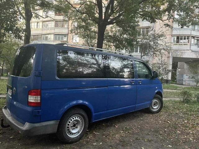 Синий Фольксваген Transporter, объемом двигателя 1.9 л и пробегом 332 тыс. км за 7000 $, фото 4 на Automoto.ua