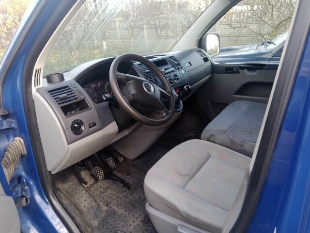 Синий Фольксваген Transporter, объемом двигателя 2.5 л и пробегом 289 тыс. км за 6407 $, фото 3 на Automoto.ua