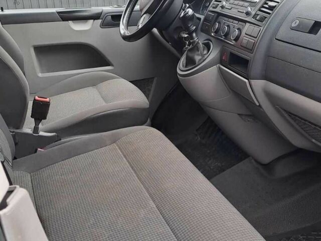 Синій Фольксваген Transporter, об'ємом двигуна 2 л та пробігом 247 тис. км за 6250 $, фото 6 на Automoto.ua