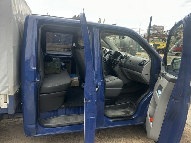 Фольксваген Transporter 2012 в Харькове на Automoto.ua Синий Фольксваген Transporter, объемом двигателя 2 л и пробегом 277 тыс. км за 15577 $, фото 6 на Automoto.ua