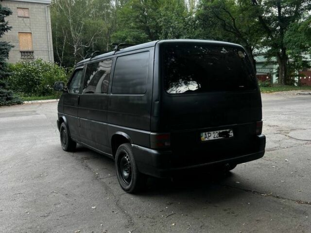 Синий Фольксваген Transporter, объемом двигателя 1.4 л и пробегом 300 тыс. км за 3300 $, фото 4 на Automoto.ua