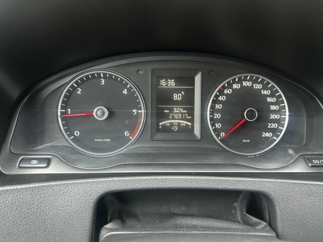 Фольксваген Transporter 2012 в Харькове на Automoto.ua Синий Фольксваген Transporter, объемом двигателя 2 л и пробегом 277 тыс. км за 15577 $, фото 9 на Automoto.ua