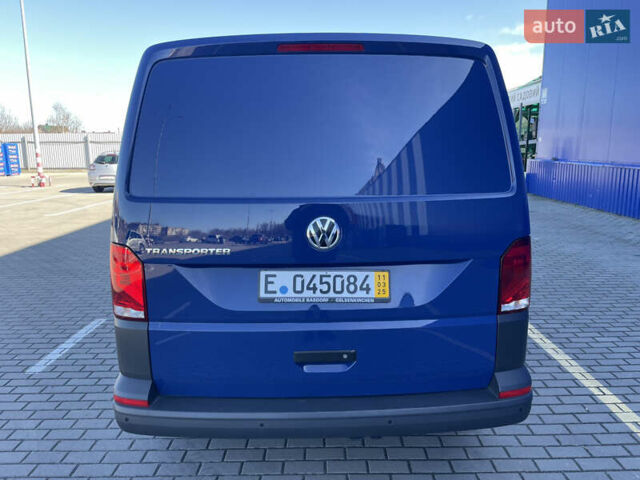 Синий Фольксваген Transporter, объемом двигателя 2 л и пробегом 179 тыс. км за 20900 $, фото 3 на Automoto.ua