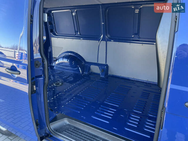 Синий Фольксваген Transporter, объемом двигателя 2 л и пробегом 179 тыс. км за 20900 $, фото 9 на Automoto.ua