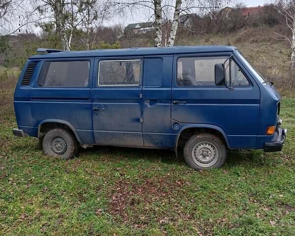 Синий Фольксваген Transporter, объемом двигателя 1.9 л и пробегом 300 тыс. км за 1600 $, фото 2 на Automoto.ua