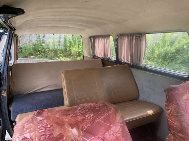 Синій Фольксваген Transporter, об'ємом двигуна 1.6 л та пробігом 300 тис. км за 2500 $, фото 2 на Automoto.ua