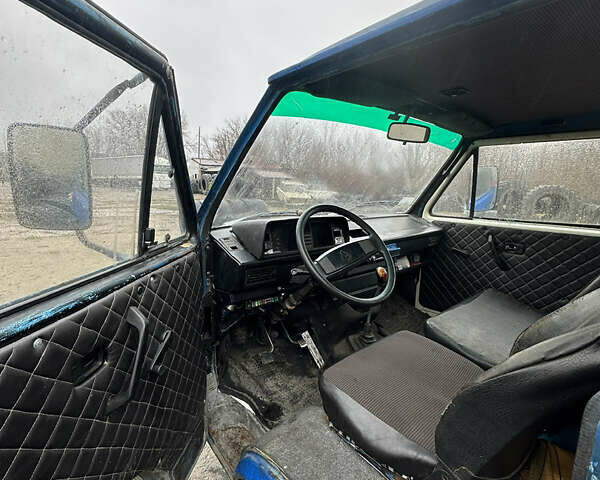 Синий Фольксваген Transporter, объемом двигателя 1.6 л и пробегом 540 тыс. км за 3000 $, фото 5 на Automoto.ua