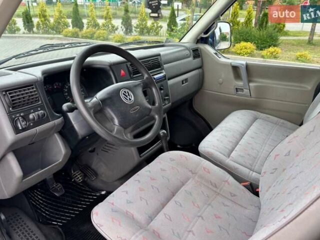 Синий Фольксваген Transporter, объемом двигателя 1.9 л и пробегом 315 тыс. км за 2600 $, фото 7 на Automoto.ua