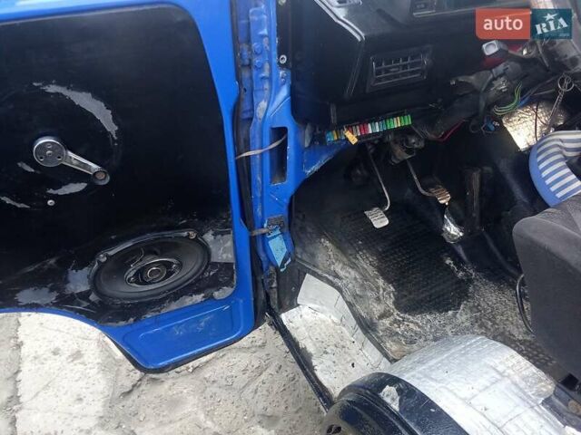 Синій Фольксваген Transporter, об'ємом двигуна 0 л та пробігом 265 тис. км за 1550 $, фото 8 на Automoto.ua