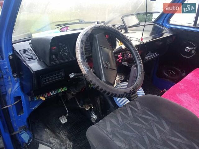 Синій Фольксваген Transporter, об'ємом двигуна 0 л та пробігом 265 тис. км за 1550 $, фото 7 на Automoto.ua