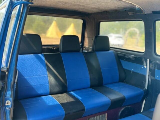 Синий Фольксваген Transporter, объемом двигателя 2.1 л и пробегом 3 тыс. км за 3950 $, фото 5 на Automoto.ua