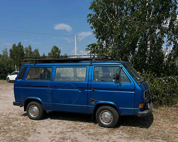 Синий Фольксваген Transporter, объемом двигателя 2 л и пробегом 300 тыс. км за 3950 $, фото 2 на Automoto.ua