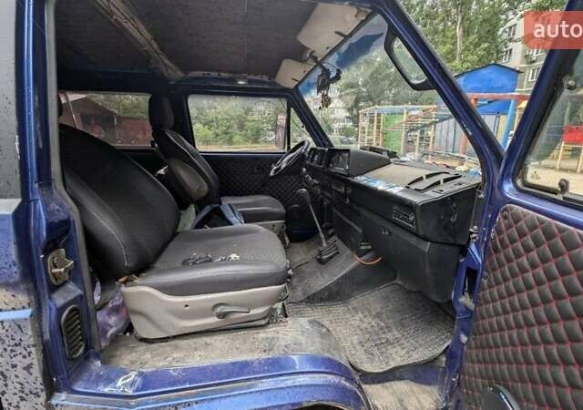 Синий Фольксваген Transporter, объемом двигателя 1.9 л и пробегом 230 тыс. км за 3200 $, фото 5 на Automoto.ua