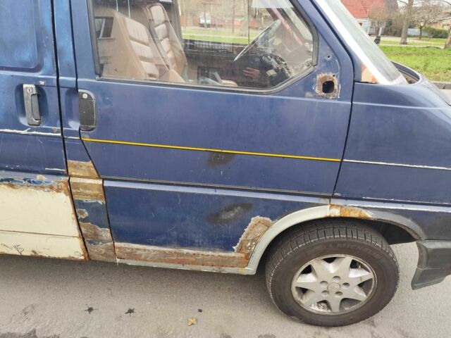 Синий Фольксваген Transporter, объемом двигателя 1.6 л и пробегом 1 тыс. км за 1999 $, фото 2 на Automoto.ua