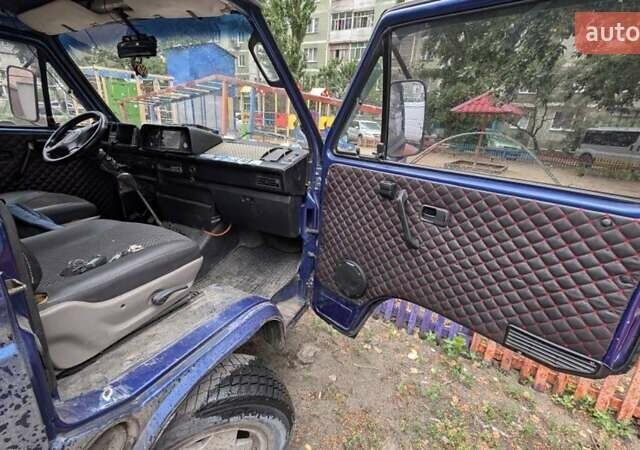 Синий Фольксваген Transporter, объемом двигателя 1.9 л и пробегом 230 тыс. км за 3200 $, фото 4 на Automoto.ua