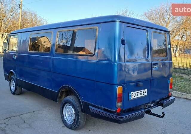 Синий Фольксваген Transporter, объемом двигателя 2.38 л и пробегом 321 тыс. км за 1450 $, фото 7 на Automoto.ua