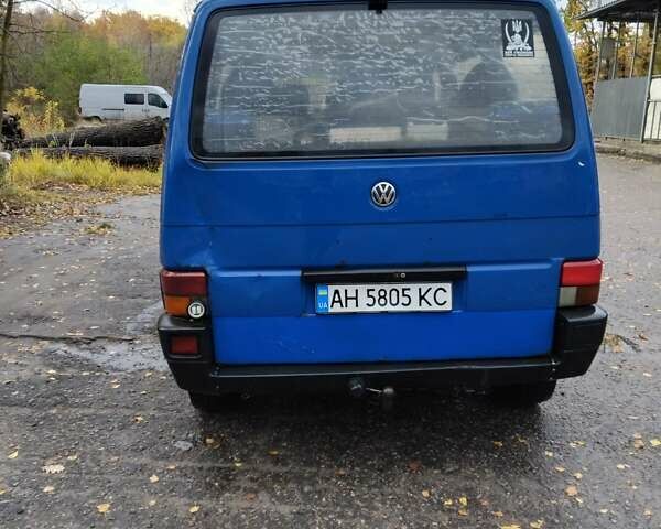 Синій Фольксваген Transporter, об'ємом двигуна 1.9 л та пробігом 260 тис. км за 3000 $, фото 2 на Automoto.ua