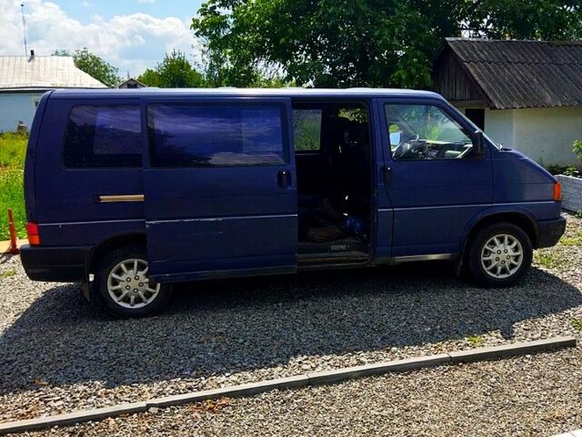 Синій Фольксваген Transporter, об'ємом двигуна 2.4 л та пробігом 600 тис. км за 3900 $, фото 4 на Automoto.ua