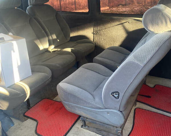 Синій Фольксваген Transporter, об'ємом двигуна 1.9 л та пробігом 500 тис. км за 4750 $, фото 28 на Automoto.ua