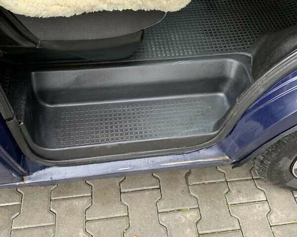 Синий Фольксваген Transporter, объемом двигателя 1.97 л и пробегом 574 тыс. км за 4900 $, фото 2 на Automoto.ua