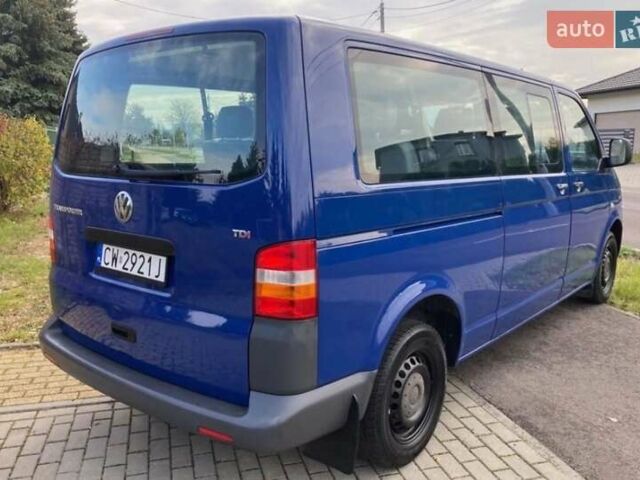 Синий Фольксваген Transporter, объемом двигателя 2.5 л и пробегом 210 тыс. км за 3300 $, фото 4 на Automoto.ua