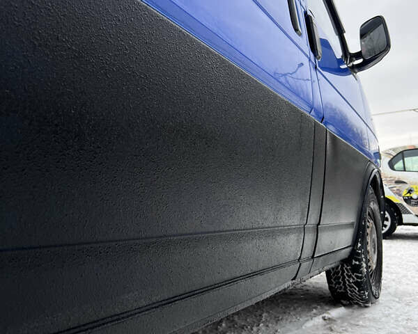 Синій Фольксваген Transporter, об'ємом двигуна 1.9 л та пробігом 287 тис. км за 5250 $, фото 21 на Automoto.ua