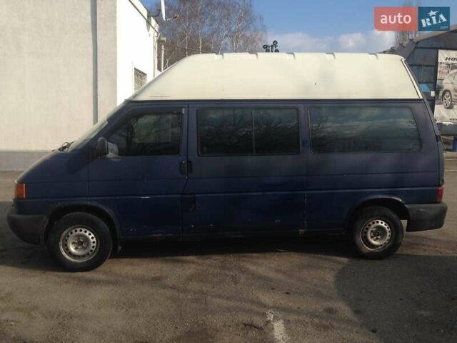 Синий Фольксваген Transporter, объемом двигателя 2.5 л и пробегом 500 тыс. км за 5500 $, фото 1 на Automoto.ua