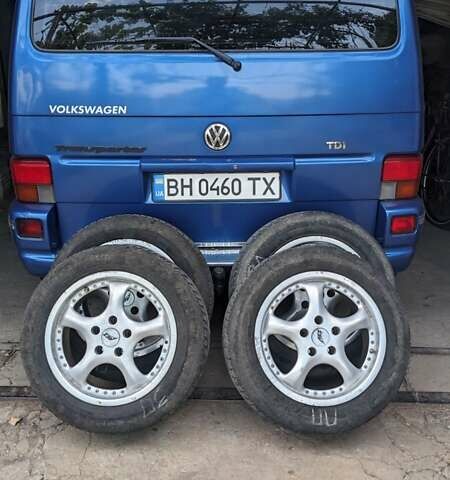 Синий Фольксваген Transporter, об'ємом двигуна 2.5 л та пробігом 436 тис. км за 8700 $, фото 7 на Automoto.ua