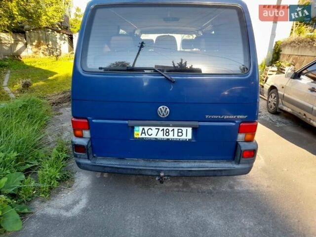 Синій Фольксваген Transporter, об'ємом двигуна 1.9 л та пробігом 327 тис. км за 6200 $, фото 3 на Automoto.ua