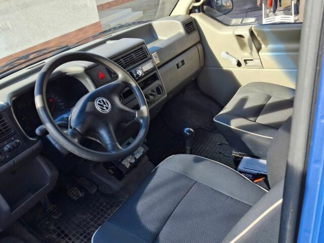 Синій Фольксваген Transporter, об'ємом двигуна 0 л та пробігом 470 тис. км за 7000 $, фото 6 на Automoto.ua