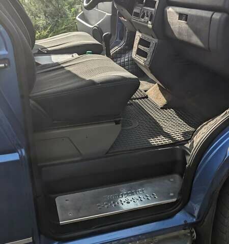 Синий Фольксваген Transporter, об'ємом двигуна 2.5 л та пробігом 436 тис. км за 8700 $, фото 20 на Automoto.ua