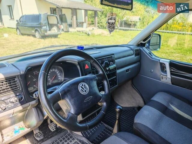 Синій Фольксваген Transporter, об'ємом двигуна 2.5 л та пробігом 453 тис. км за 6500 $, фото 3 на Automoto.ua