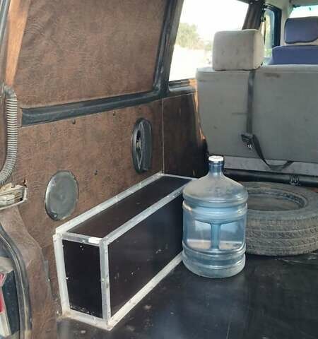 Синій Фольксваген Transporter, об'ємом двигуна 2.46 л та пробігом 473 тис. км за 4800 $, фото 3 на Automoto.ua