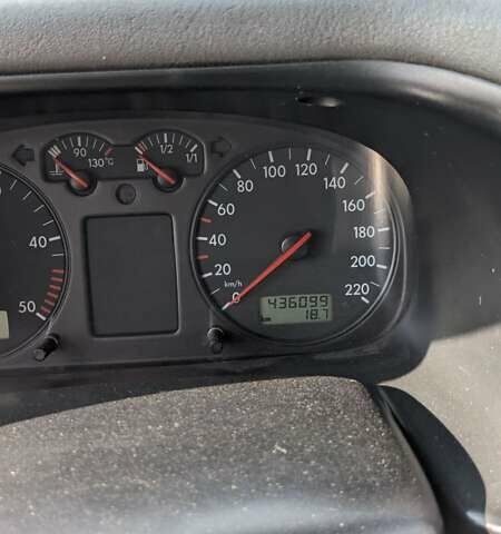 Синий Фольксваген Transporter, об'ємом двигуна 2.5 л та пробігом 436 тис. км за 8700 $, фото 16 на Automoto.ua